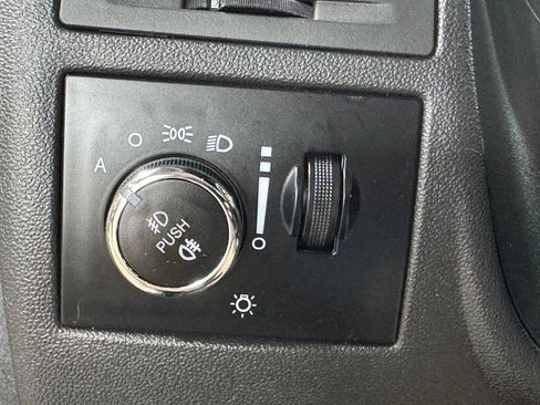 Used 2014 Dodge Challenger R/T RWD image 16