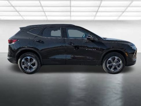 New 2025 Chevrolet Blazer LT w/ LPO, Floor Liner Package image 31