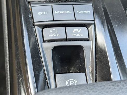 Used 2025 Toyota Camry SE w/ Multimedia Upgrade Package FWD image 16