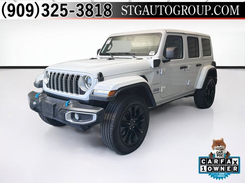 Used 2024 Jeep Wrangler Unlimited Sahara AWD/4WD image 1