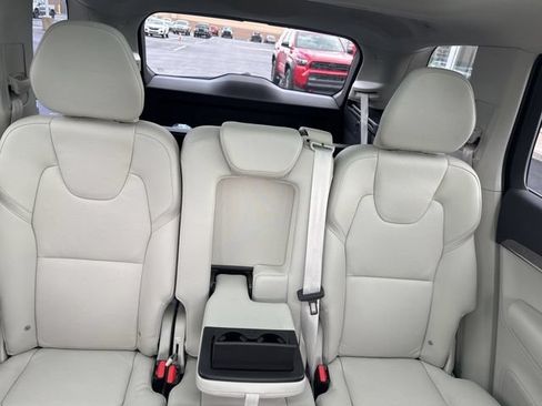 Used 2023 Volvo XC90 B6 Plus w/ Protection Package Premier AWD/4WD image 28