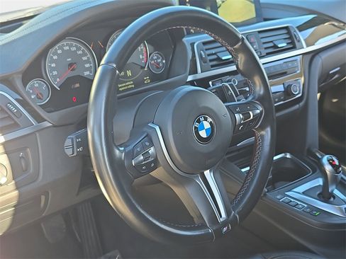 Used 2020 BMW M4 Coupe w/ Competition Package image 18