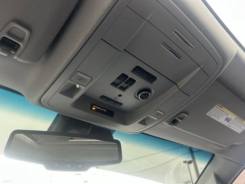 Used 2020 Chevrolet Tahoe LT image 27