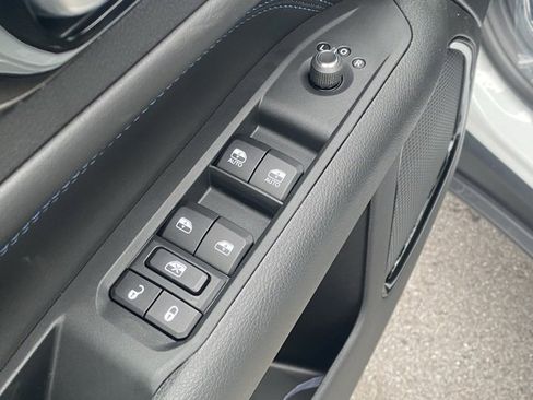 New 2026 Jeep Compass Limited image 13