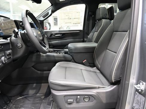 New 2026 Chevrolet Tahoe Premier image 9