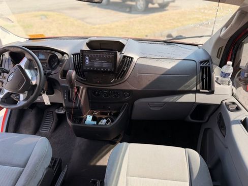 Used 2023 Ford Transit 350 XLT image 20