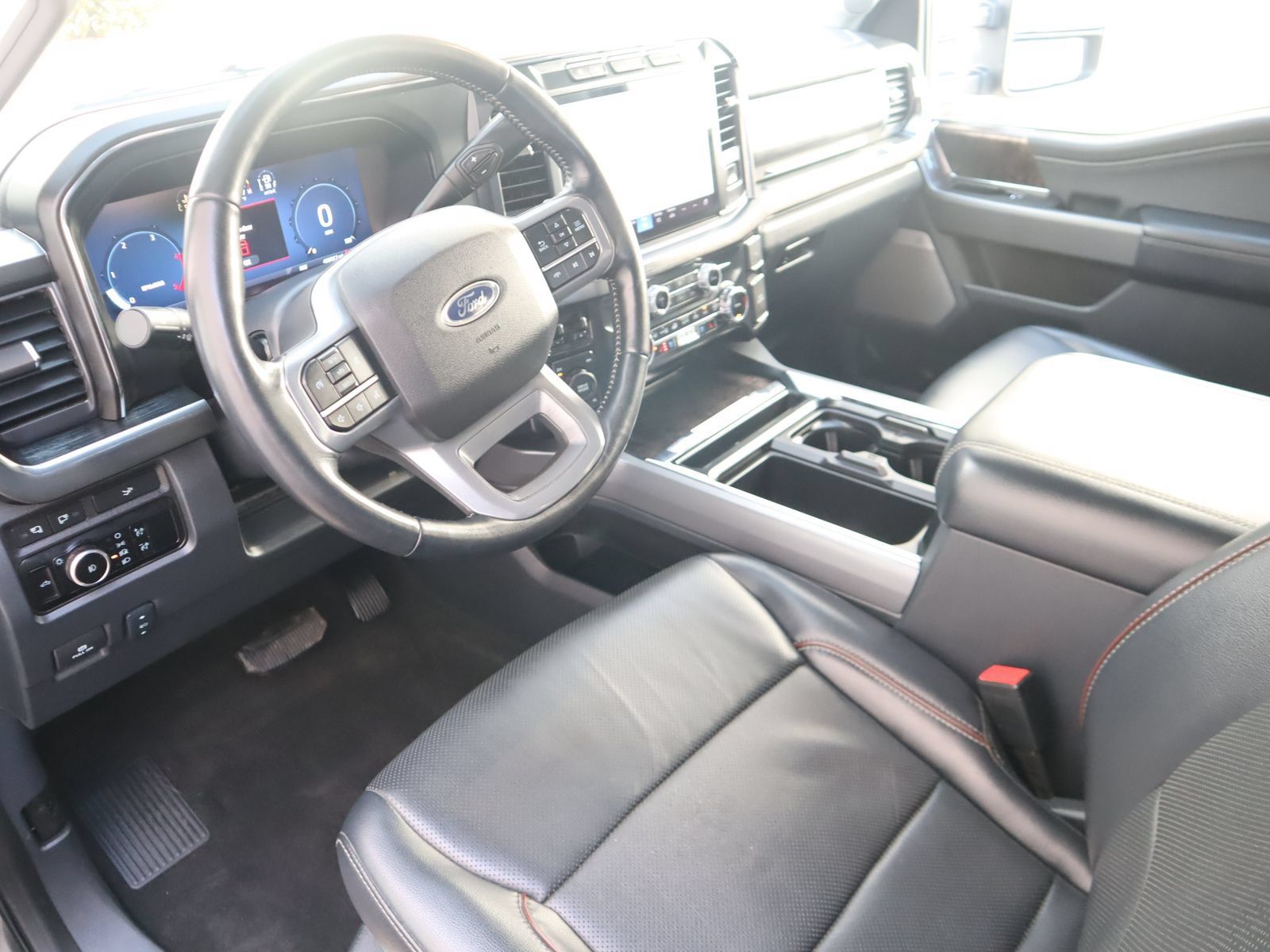 Used 2024 Ford F250 Lariat AWD/4WD image 23