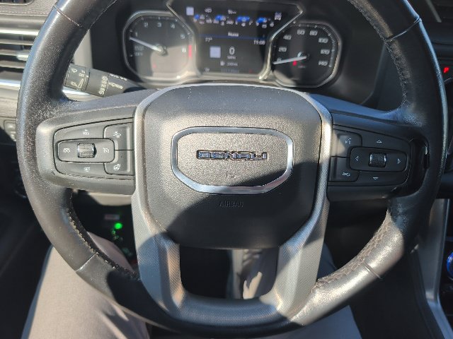Used 2021 GMC Yukon Denali w/ Denali Ultimate Package AWD/4WD image 23