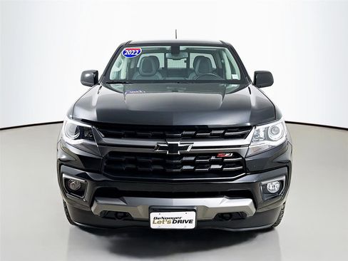 Used 2022 Chevrolet Colorado Z71 image 3