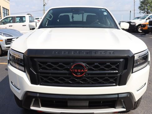 Used 2024 Nissan Frontier PRO-4X w/ Pro Convenience Package AWD/4WD image 2