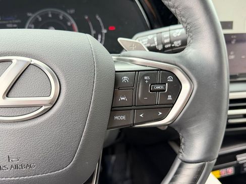 Used 2024 Lexus RX 350 Premium w/ Accessory Package (Z1) AWD/4WD image 19