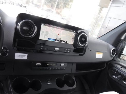 Used 2023 Mercedes-Benz Sprinter 3500 w/ Parking Package image 36