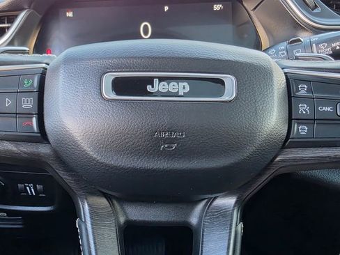 Used 2021 Jeep Grand Cherokee L Limited w/ Luxury Tech Group II image 26