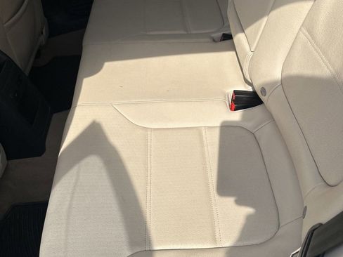 Used 2012 Volkswagen Jetta TDI image 16