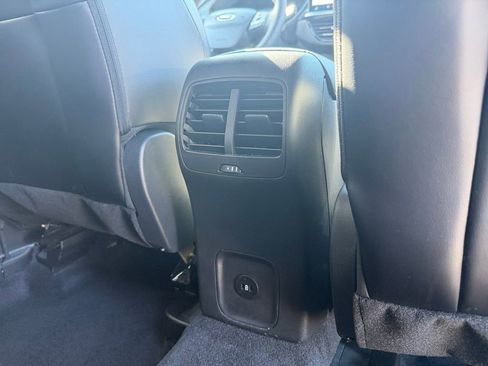 Used 2024 Ford Escape ST-Line w/ Tech Pack #1 AWD/4WD image 21