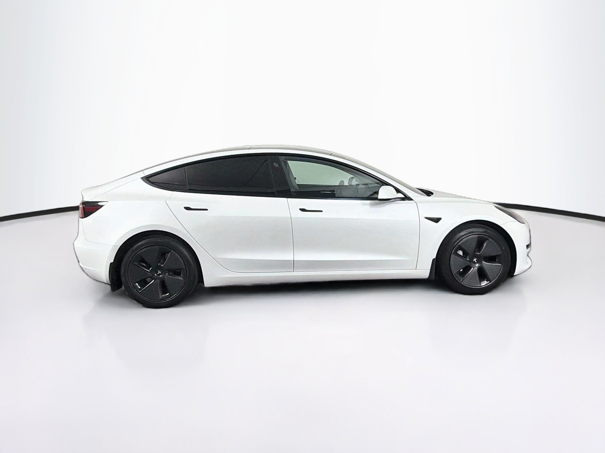 Used 2023 Tesla Model 3 Standard Range RWD image 10