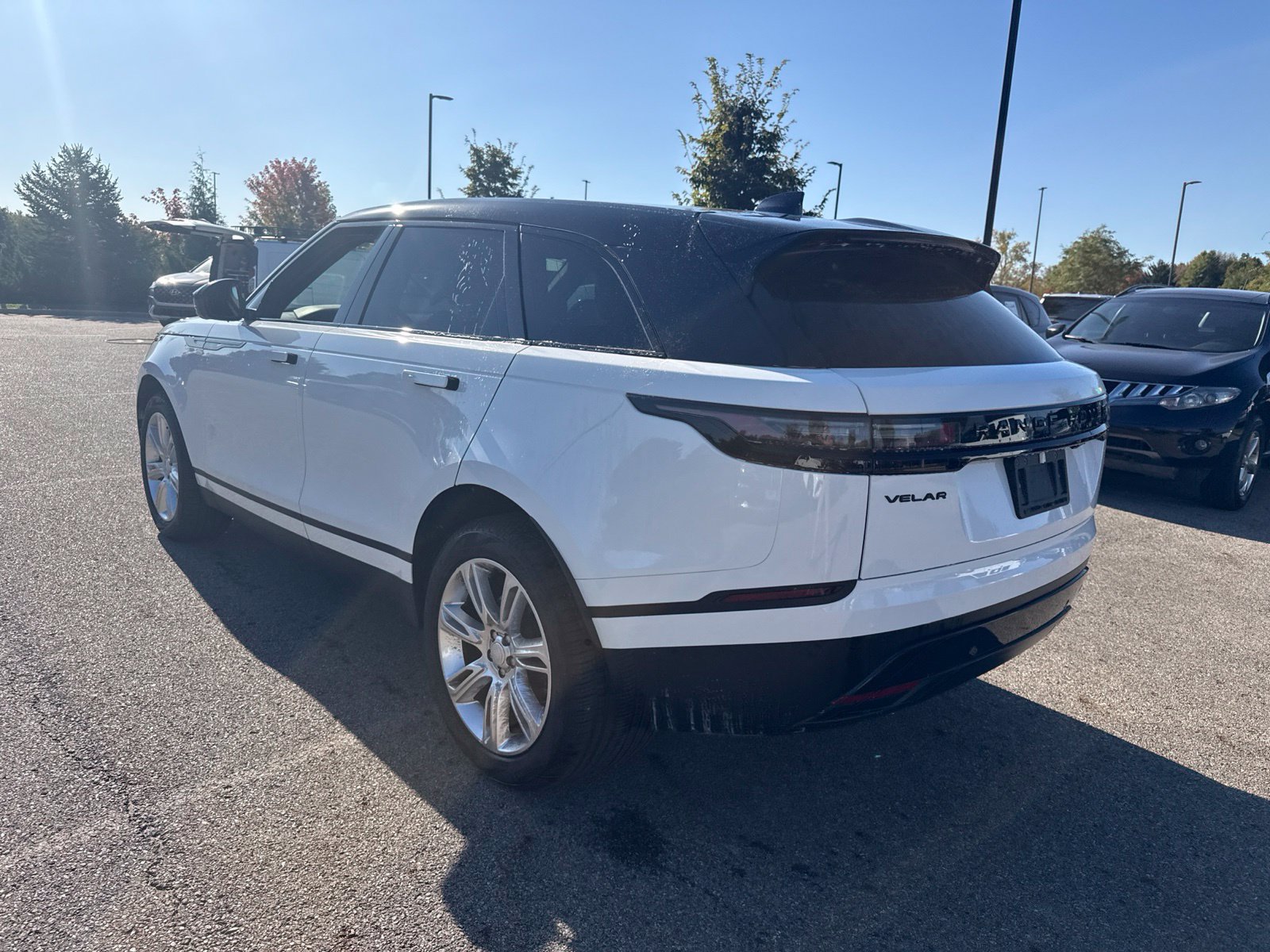 Used 2026 Land Rover Range Rover Velar S AWD/4WD image 7