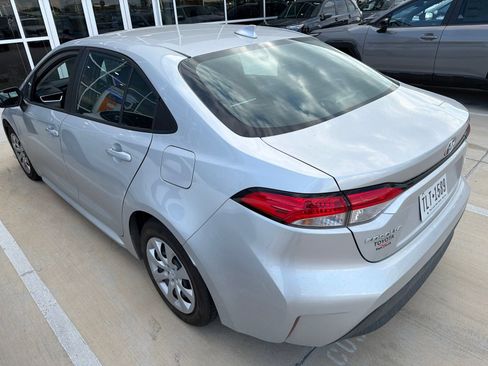 Used 2024 Toyota Corolla LE FWD image 6