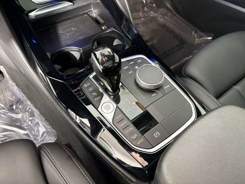 Used 2024 BMW X4 xDrive30i w/ Parking Assistance Package image 17