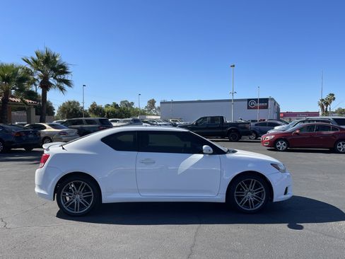 Used 2013 Scion tC FWD image 6