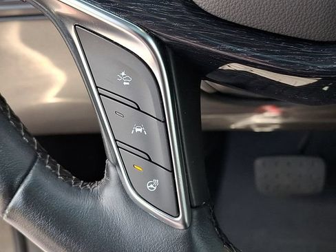 Used 2023 Cadillac XT5 Premium Luxury FWD image 19