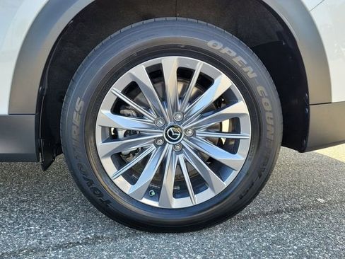 Certified 2024 MAZDA CX-90 Plug-In Hybrid w/ Preferred AWD/4WD image 5