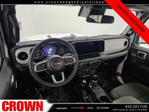 Certified 2025 Jeep Wrangler Unlimited Sahara AWD/4WD image 15