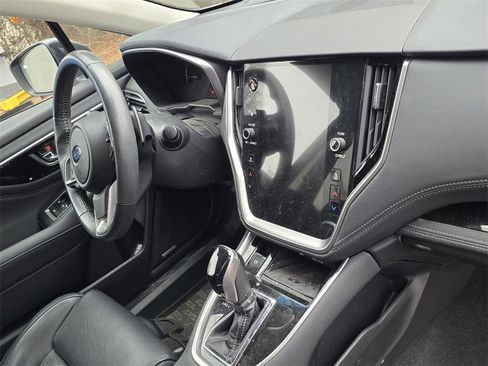 Used 2020 Subaru Outback Limited w/ Popular Package #2 image 7