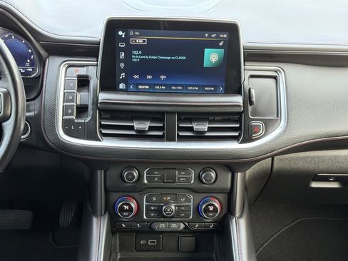 Used 2022 Chevrolet Tahoe RST w/ Sport Performance Package image 4