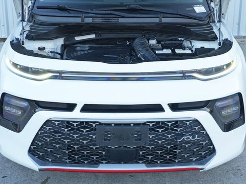 Used 2022 Kia Soul Turbo image 7