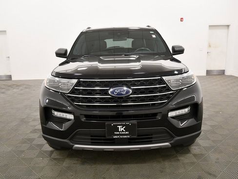Used 2020 Ford Explorer XLT w/ Equipment Group 202A image 10