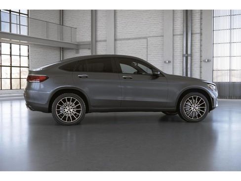 Used 2023 Mercedes-Benz GLC 300 4MATIC Coupe image 18