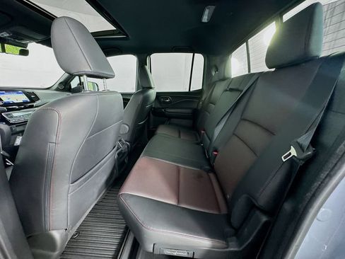 Used 2023 Honda Ridgeline Black Edition image 35