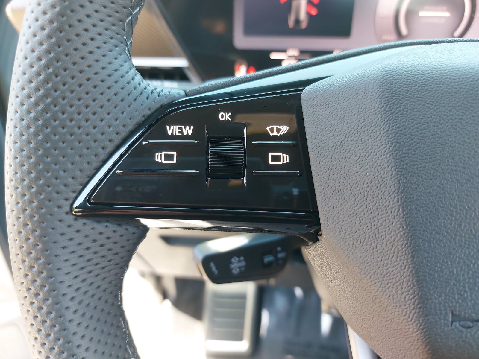 New 2027 Audi SQ6 e-tron Premium Plus AWD/4WD image 17