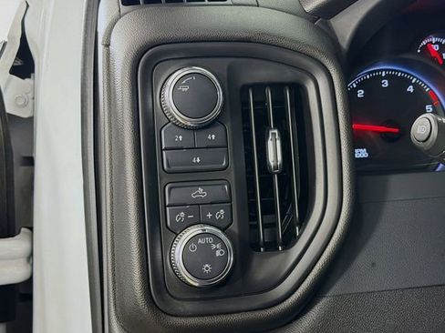 Used 2024 GMC Sierra 2500 Pro AWD/4WD image 12