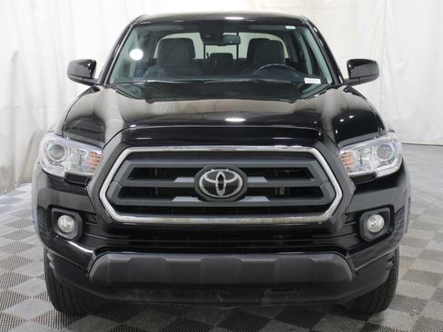 Used 2021 Toyota Tacoma SR5 AWD/4WD image 28
