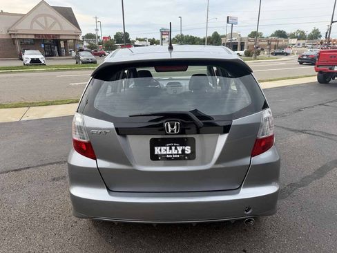 Used 2009 Honda Fit Sport image 4