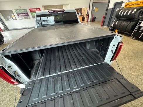Used 2024 GMC Sierra 1500 Denali image 10