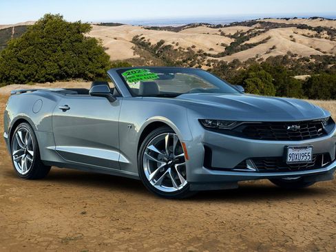 Used 2023 Chevrolet Camaro LT w/ RS Package image 2