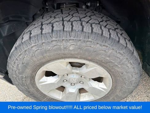 Used 2023 RAM 1500 Big Horn AWD/4WD image 14
