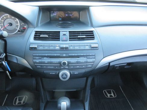 Used 2009 Honda Accord EX-L image 16