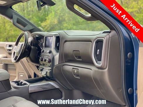 Used 2021 Chevrolet Silverado 1500 LTZ image 22