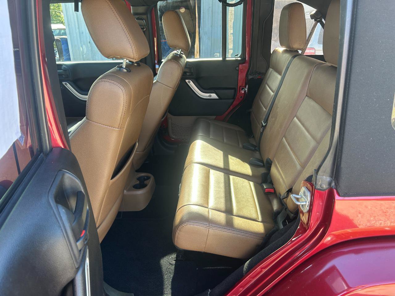 Used 2012 Jeep Wrangler Unlimited Sahara w/ Dual Top Group AWD/4WD image 12
