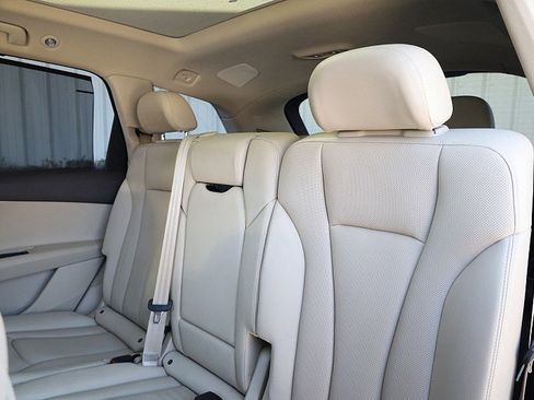 Used 2019 Audi Q7 3.0T Prestige w/ Prestige Package image 27