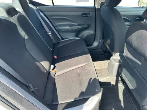 Used 2025 Nissan Versa S w/ Trunk Package image 22