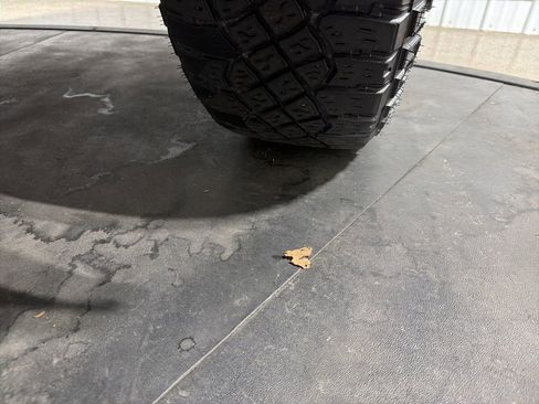 Used 2019 Chevrolet Silverado 1500 LT w/ All-Star Edition image 40