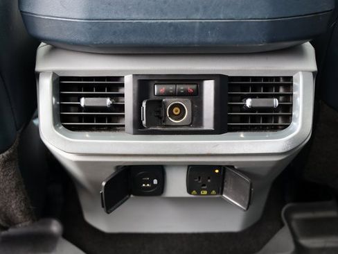 Used 2023 Ford F150 Limited image 30