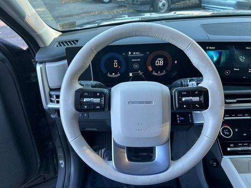 Used 2025 Hyundai Santa Fe SEL image 17