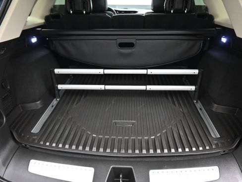 Used 2018 Cadillac XT5 Luxury w/ Driver Awareness Package FWD image 49