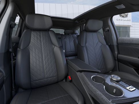 New 2026 Cadillac Optiq V w/ LPO, Floor Liner Package image 16